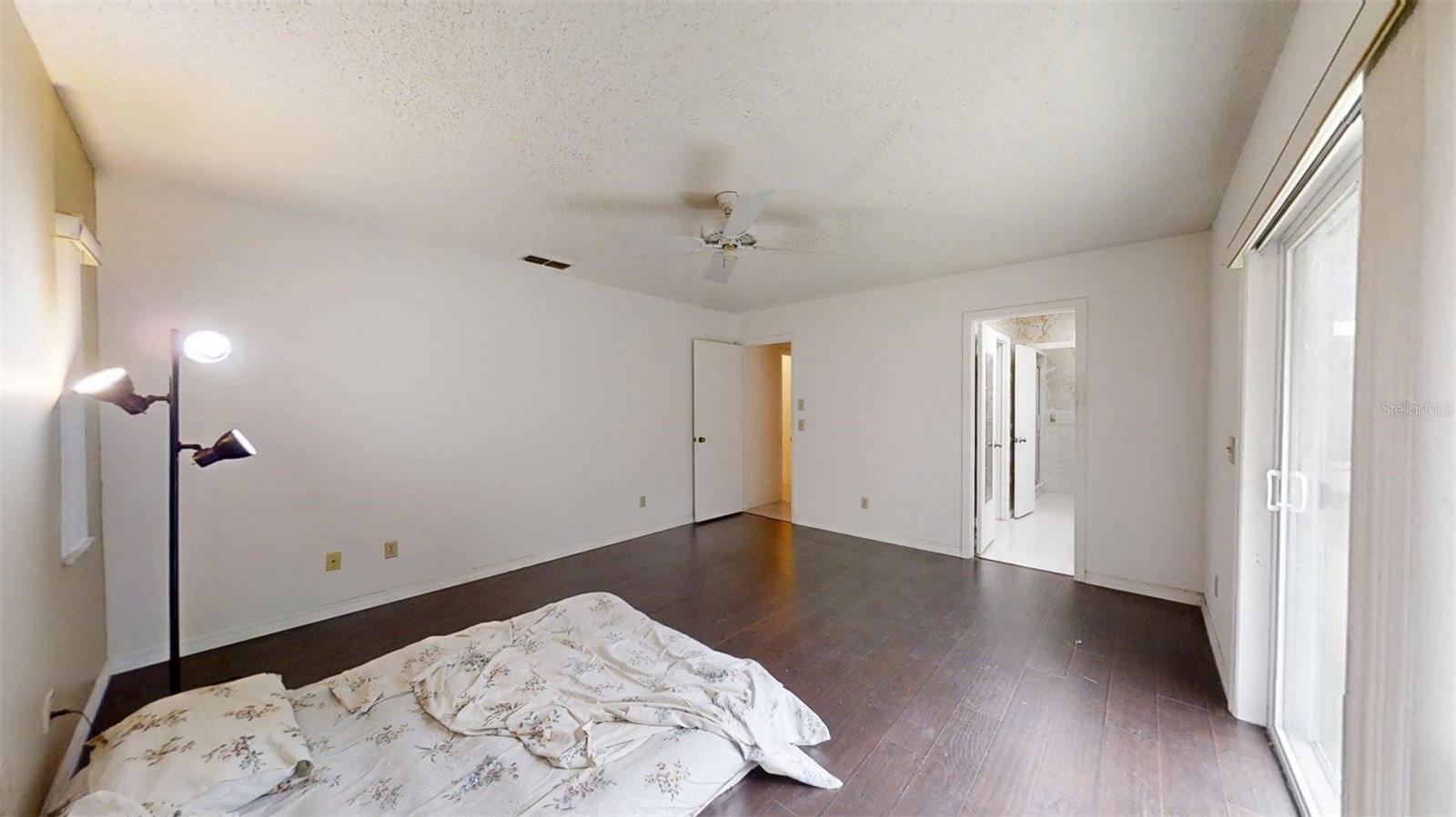 Image 43 of 81 For 53 Archwood Drive