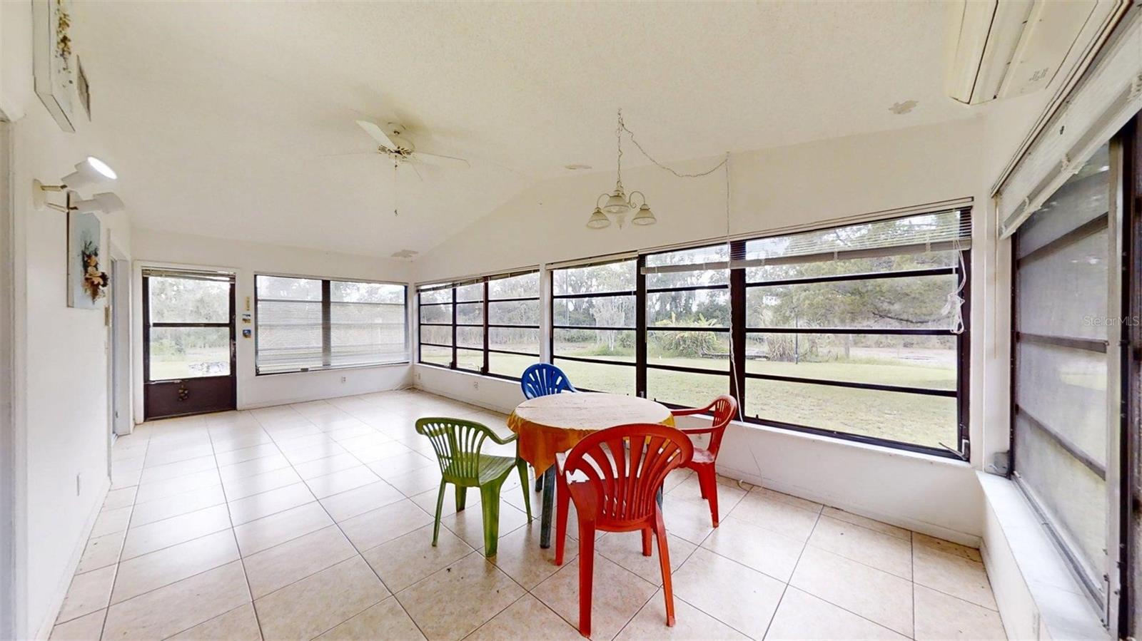 Image 60 of 81 For 53 Archwood Drive