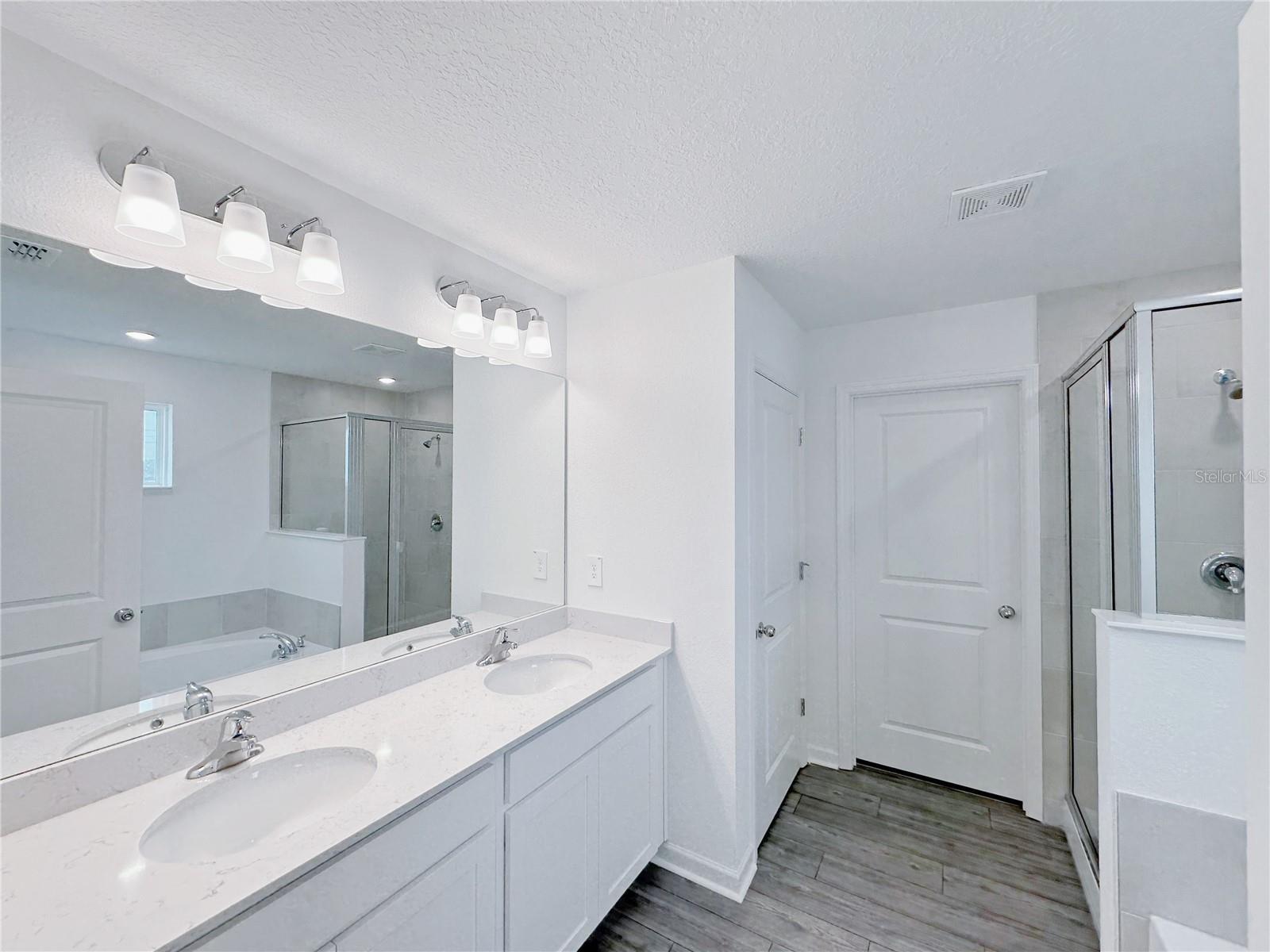 Image 13 of 23 For 4692 11th Street