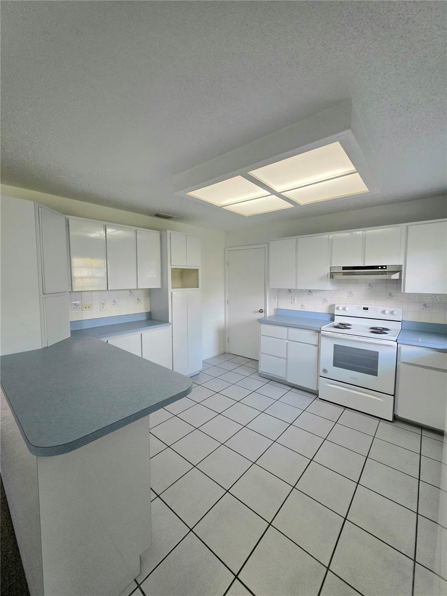 Image 6 of 14 For 5701 4th Street