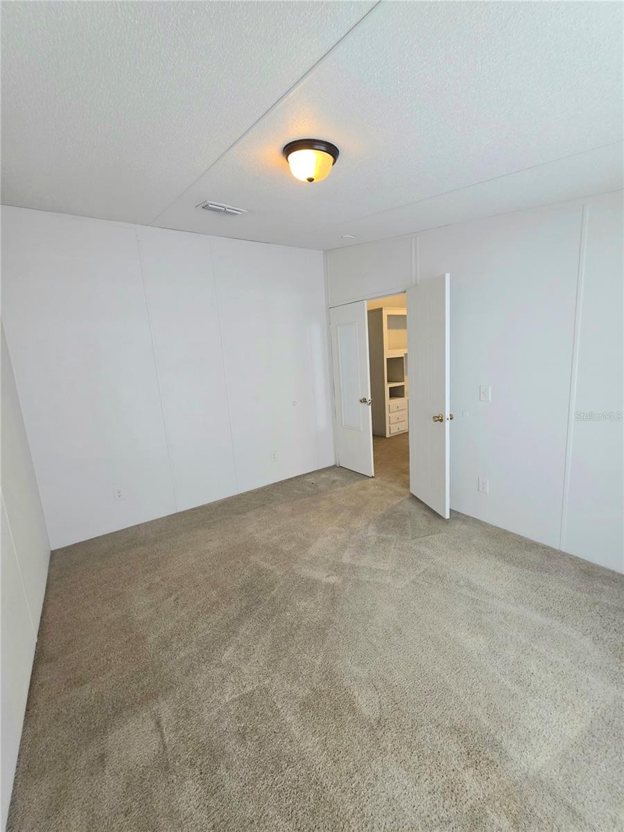 Image 11 of 15 For 512 71st Terrace