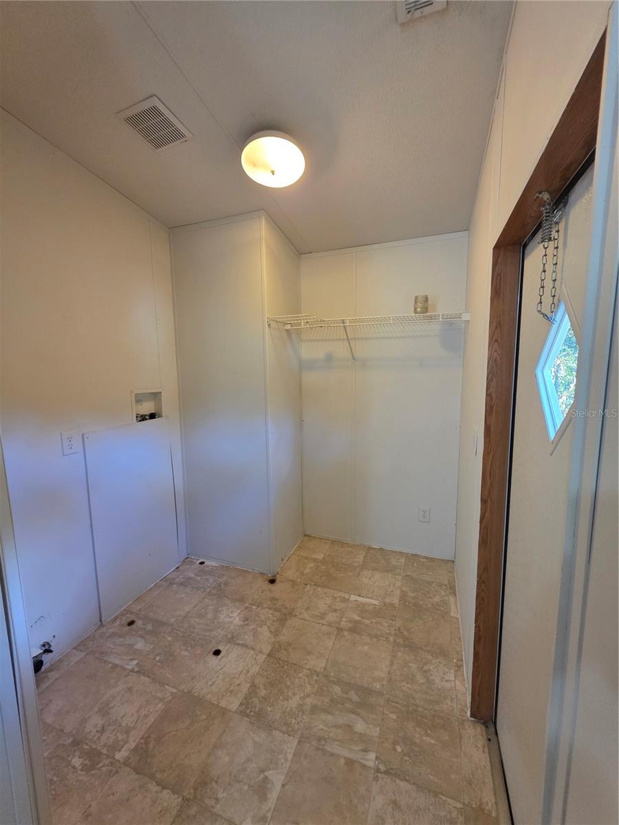 Image 15 of 15 For 512 71st Terrace