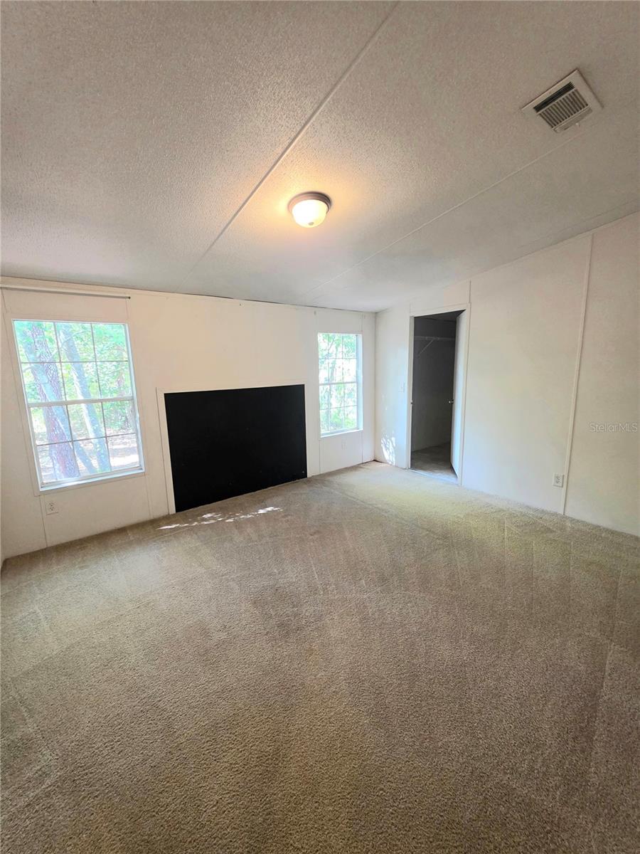 Image 5 of 15 For 512 71st Terrace