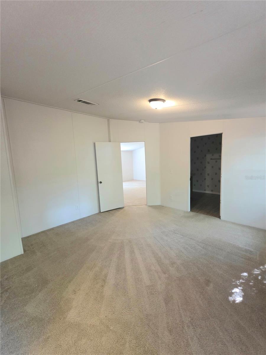 Image 6 of 15 For 512 71st Terrace