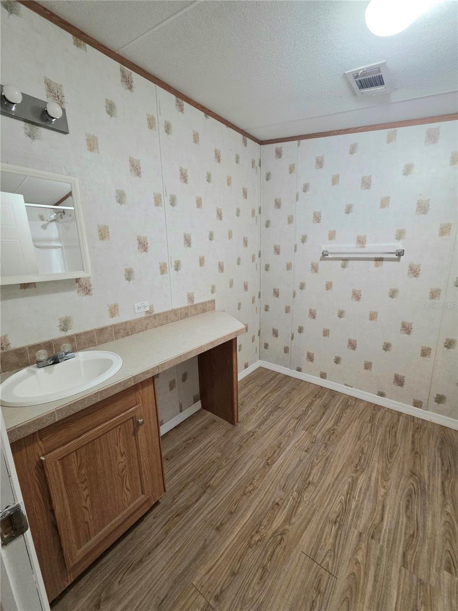 Image 8 of 15 For 512 71st Terrace