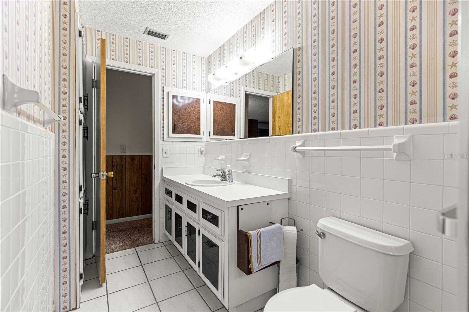 Image 19 of 51 For 2909 24th Avenue