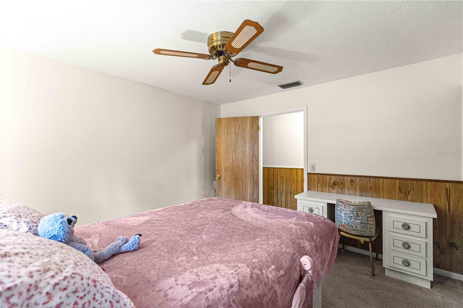 Image 22 of 51 For 2909 24th Avenue