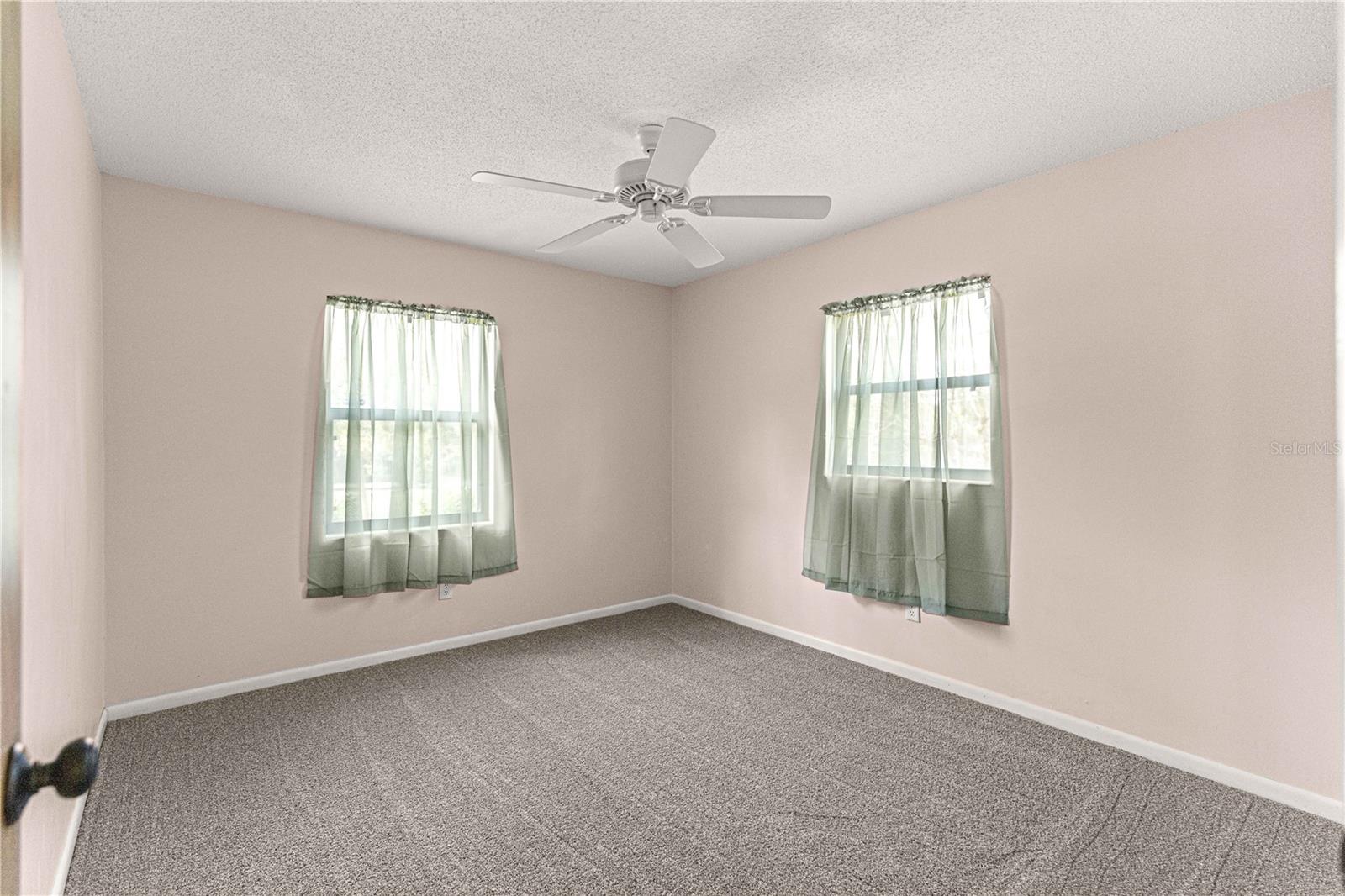 Image 23 of 51 For 2909 24th Avenue