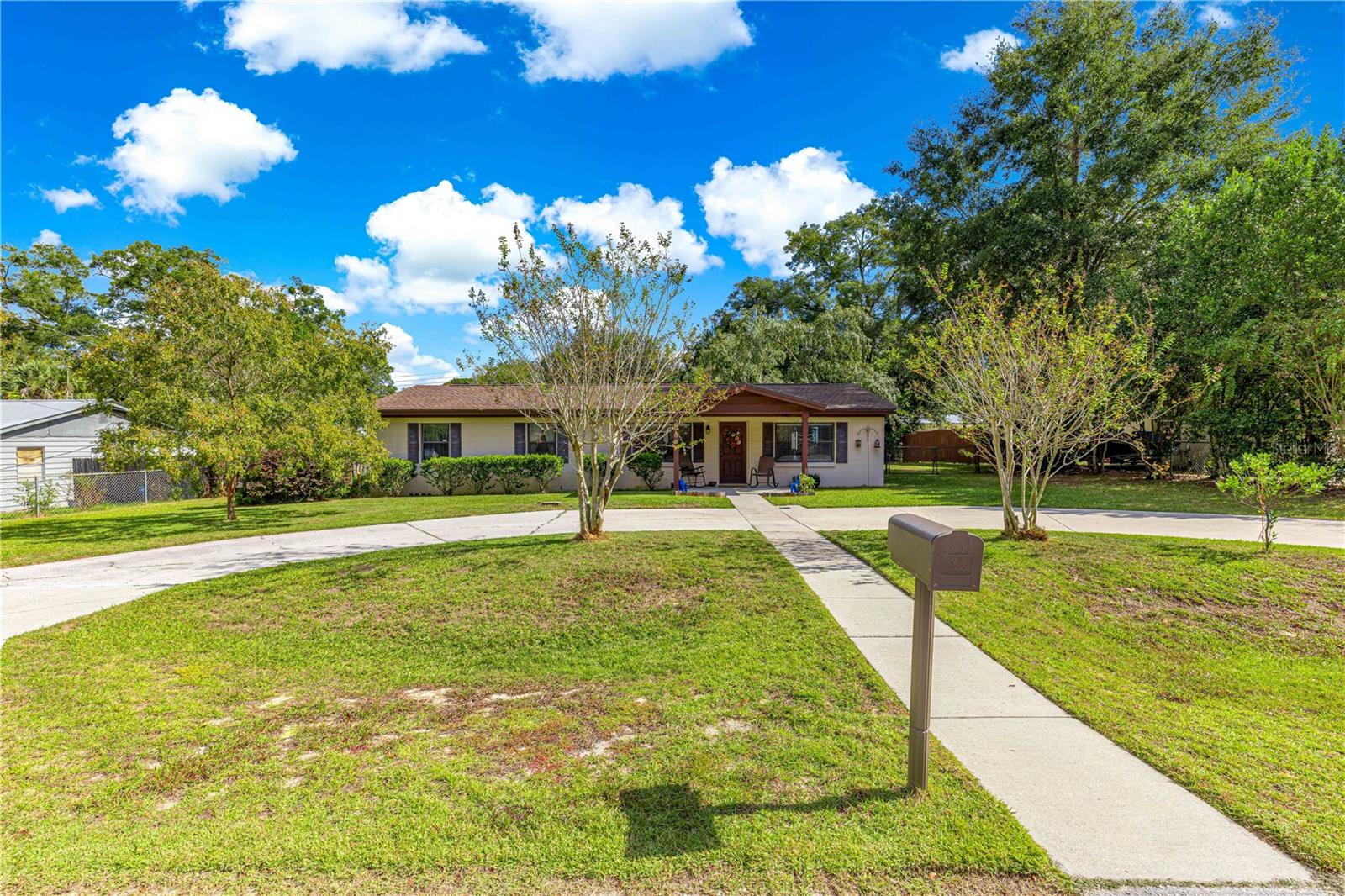 Image 32 of 51 For 2909 24th Avenue