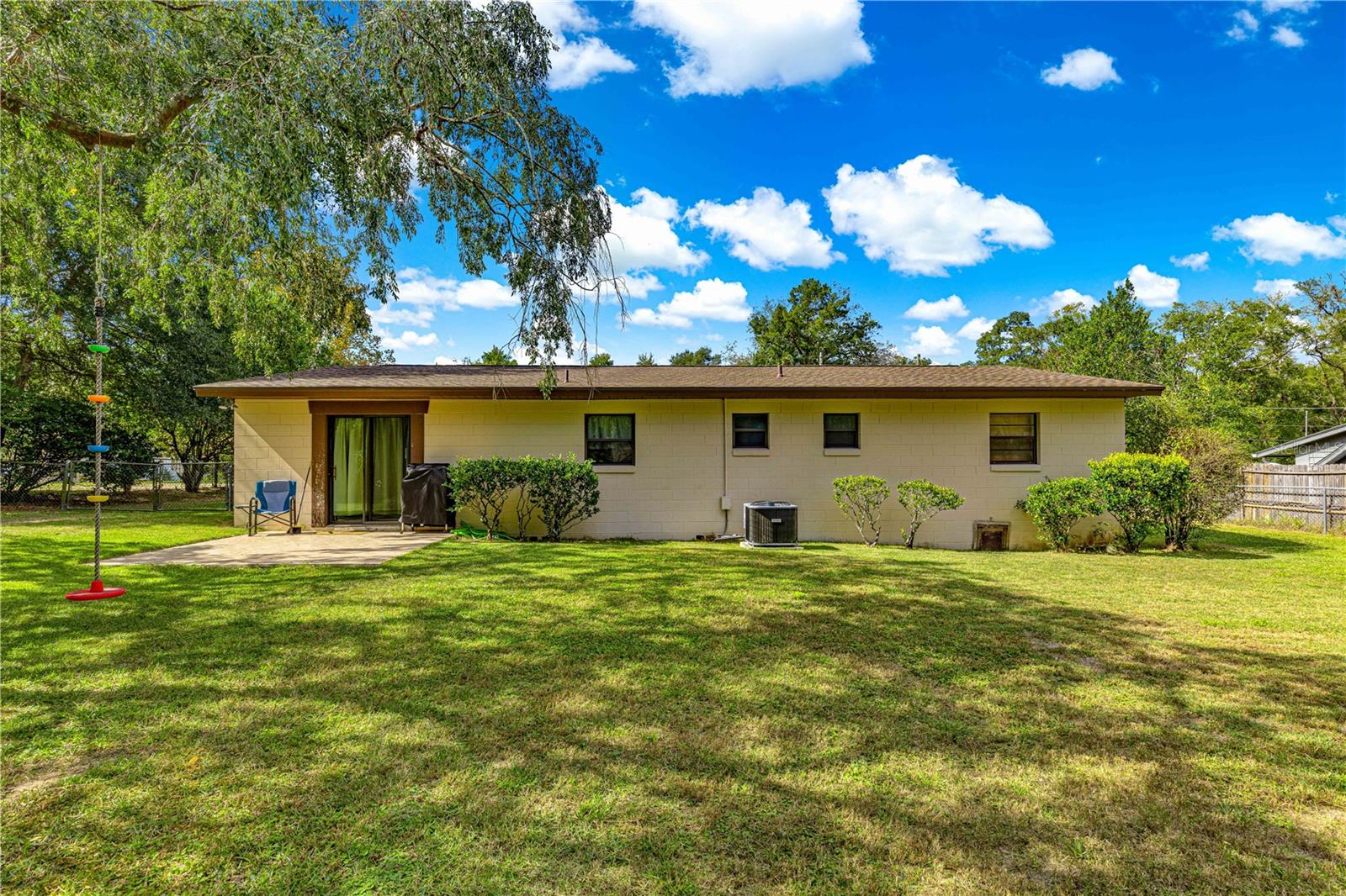 Image 39 of 51 For 2909 24th Avenue