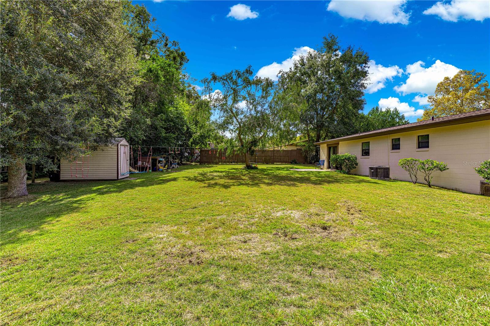 Image 40 of 51 For 2909 24th Avenue