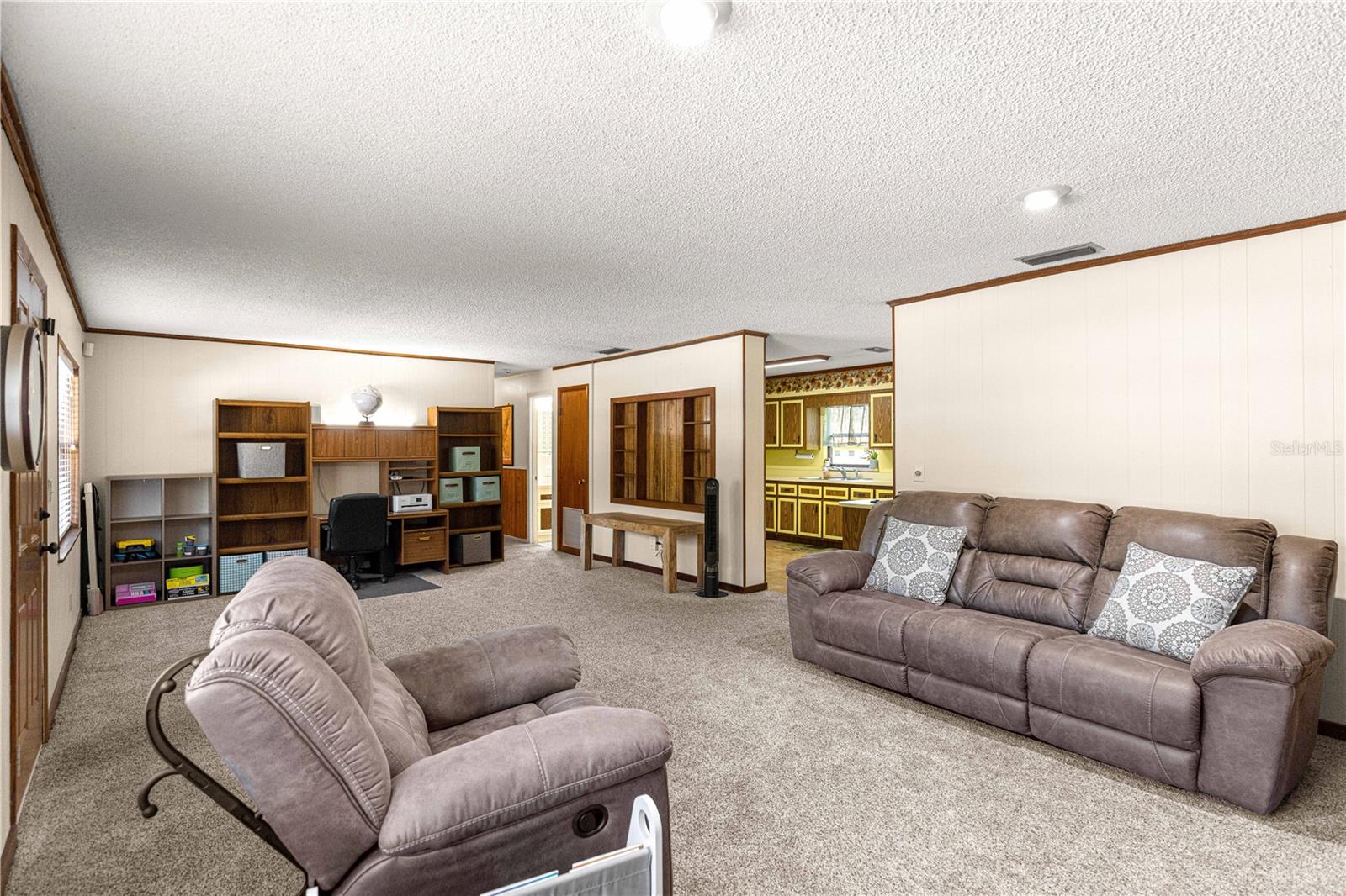 Image 6 of 51 For 2909 24th Avenue