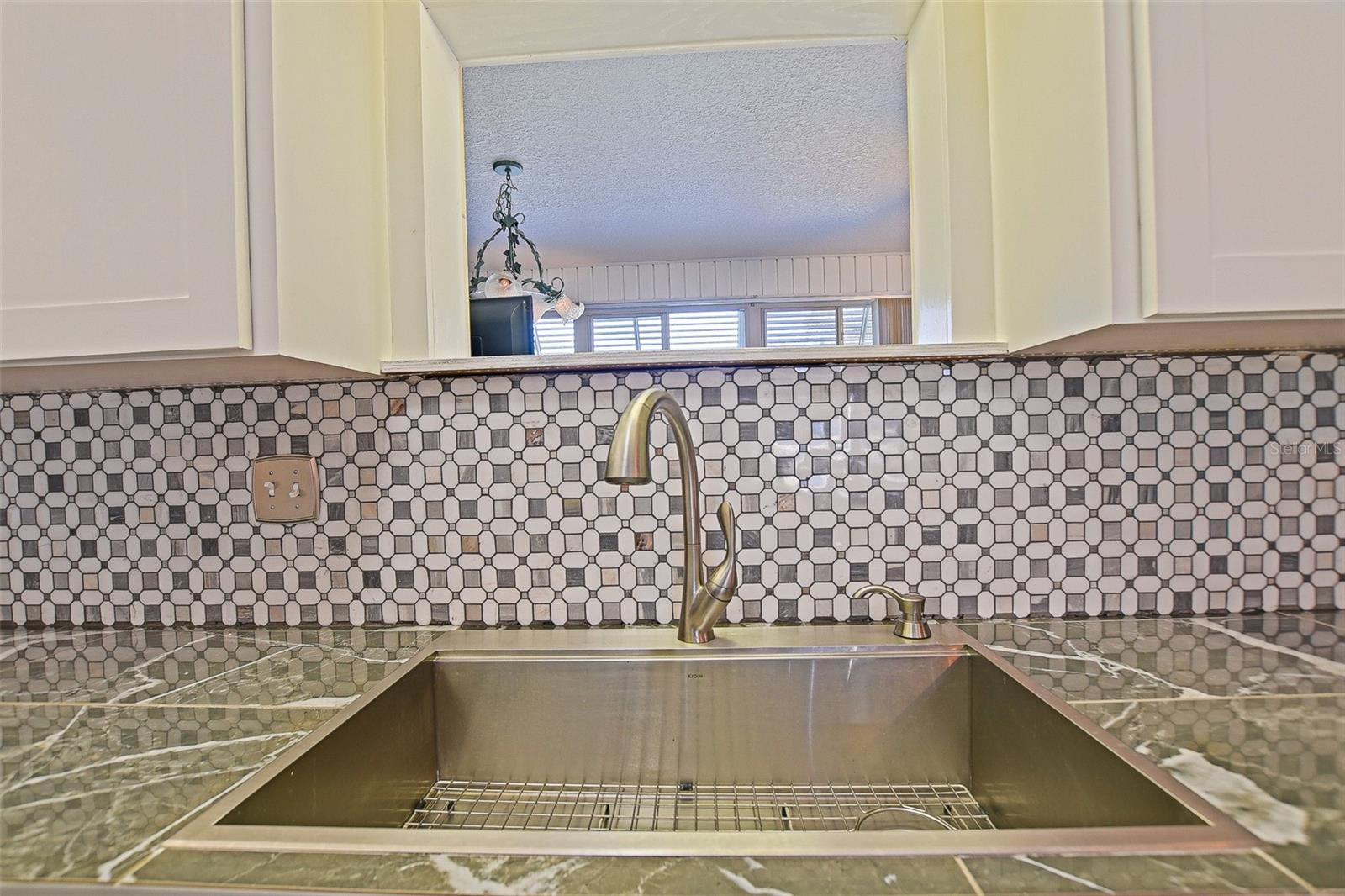 Image 22 of 45 For 17920 100th Terrace