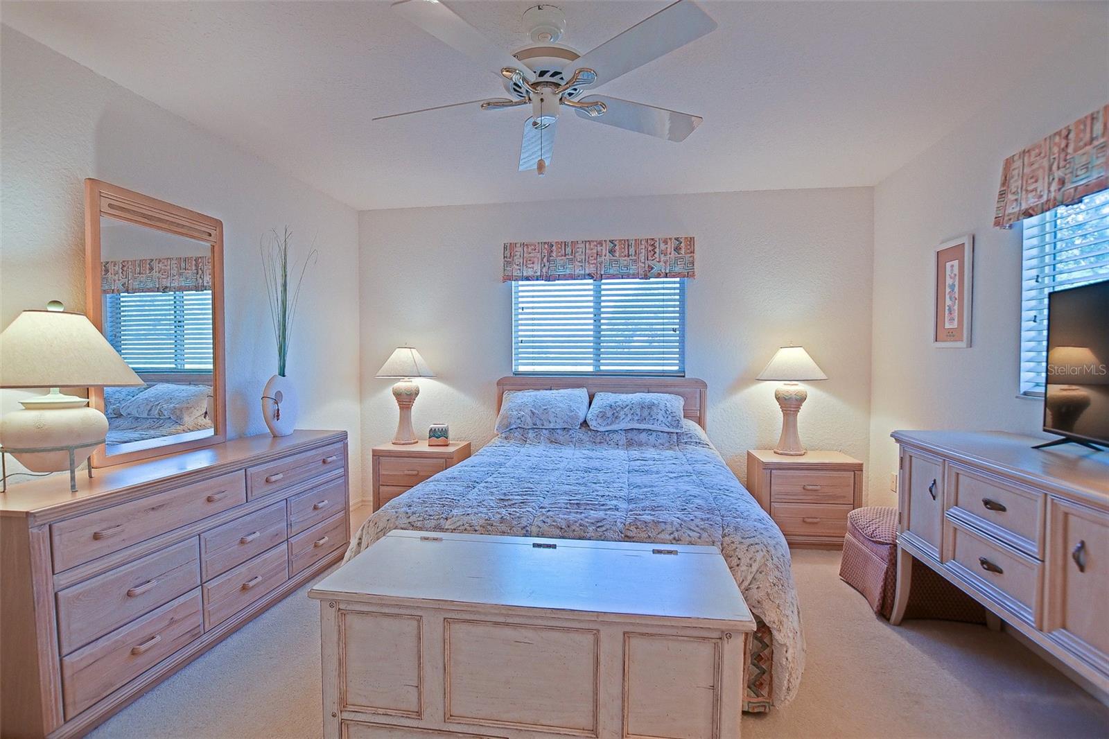 Image 30 of 45 For 17920 100th Terrace