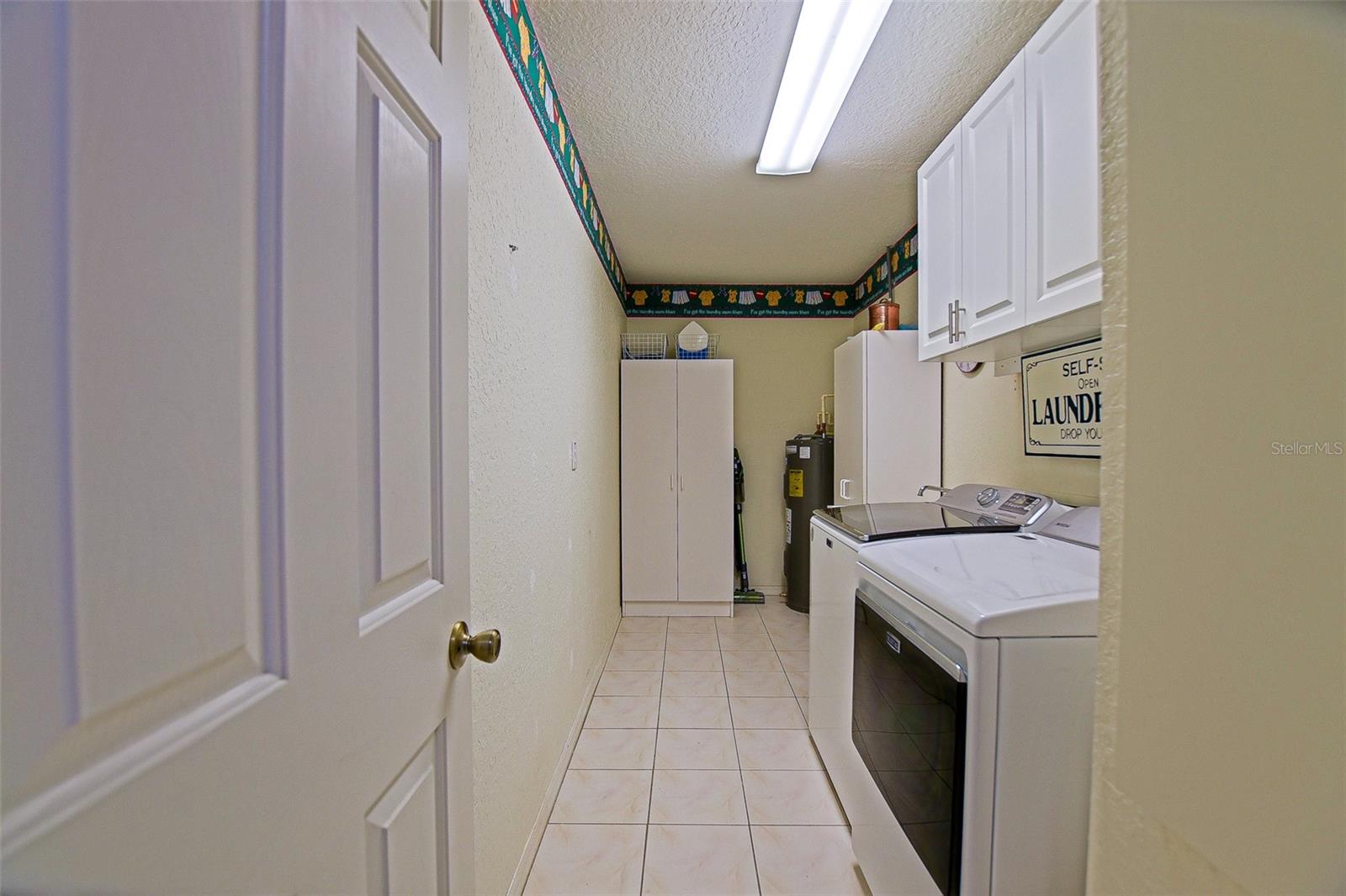 Image 37 of 45 For 17920 100th Terrace