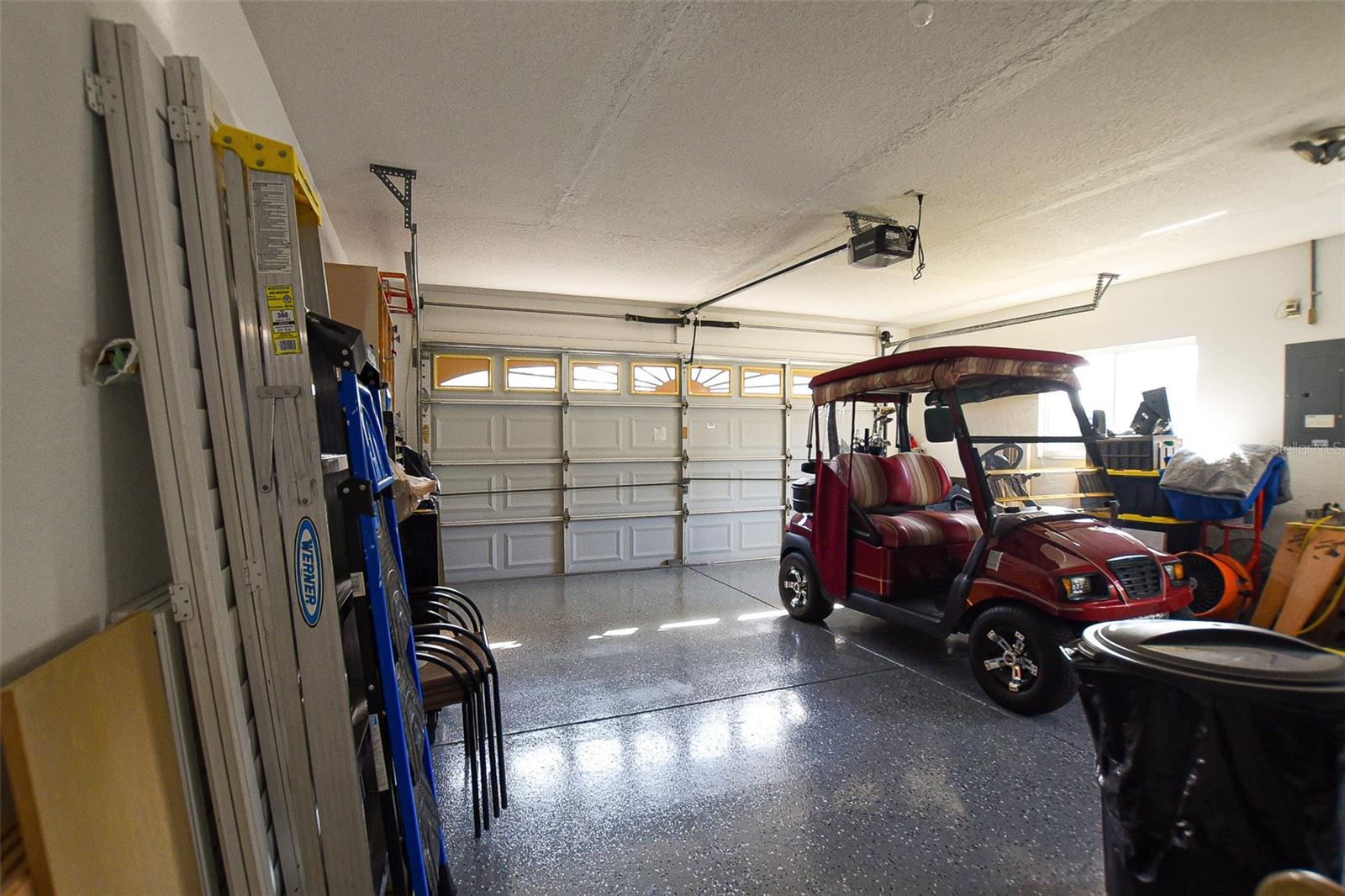 Image 39 of 45 For 17920 100th Terrace