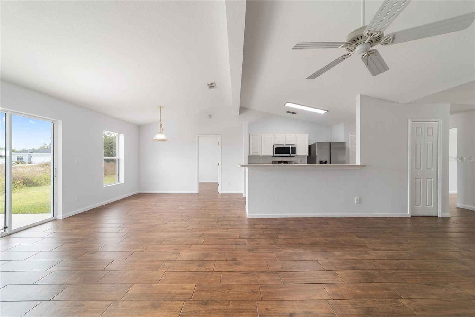 Image 11 of 61 For 13029 35th Avenue Road