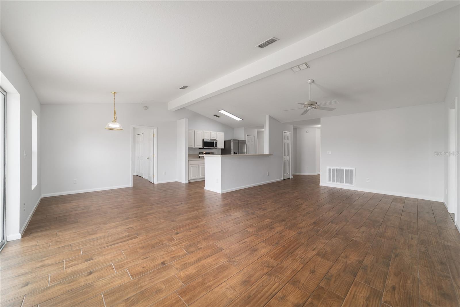 Image 12 of 61 For 13029 35th Avenue Road