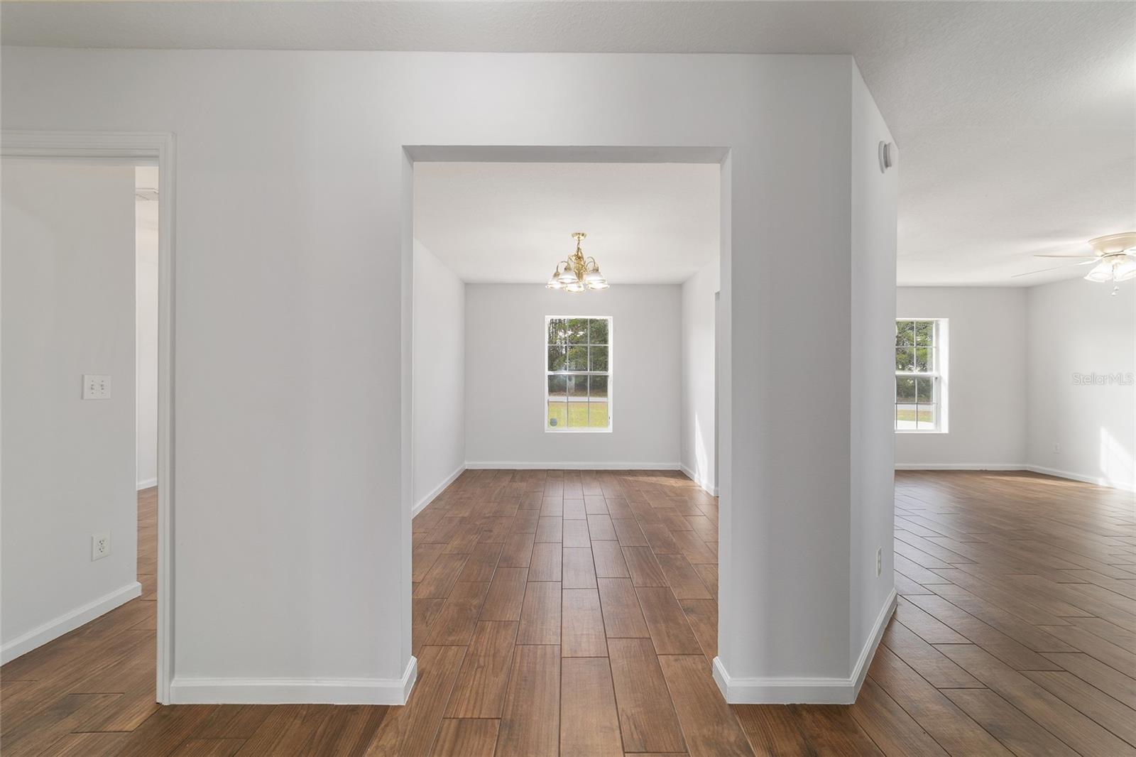 Image 20 of 61 For 13029 35th Avenue Road