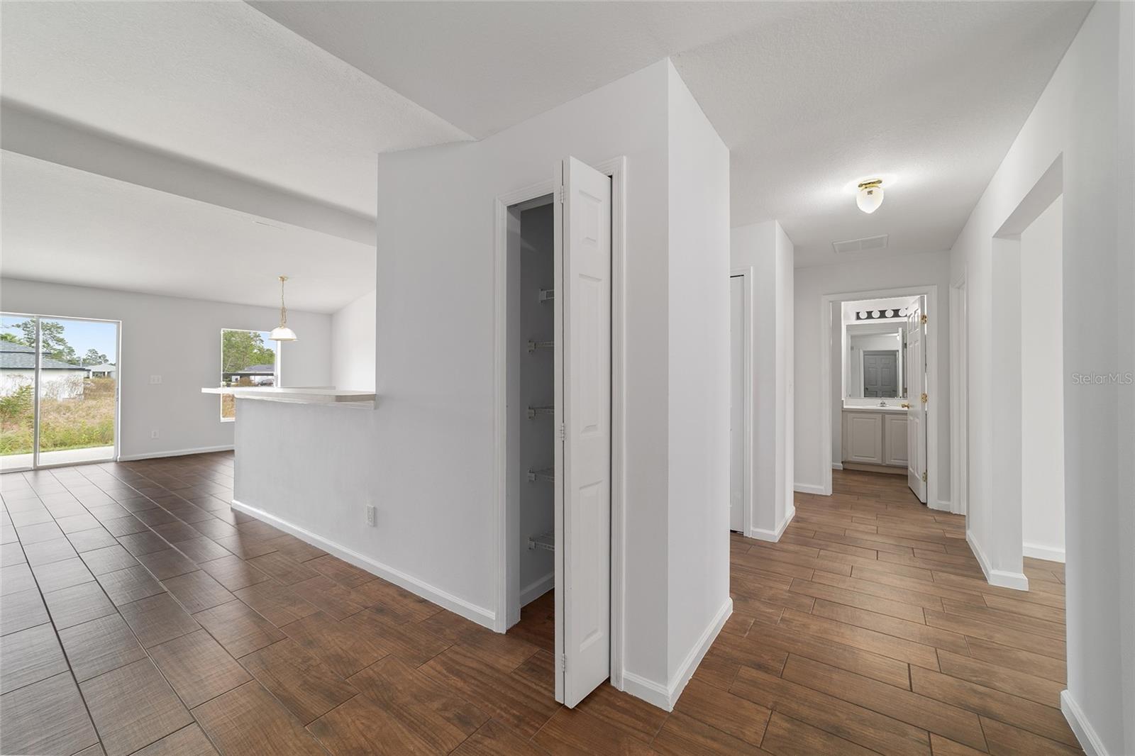 Image 35 of 61 For 13029 35th Avenue Road