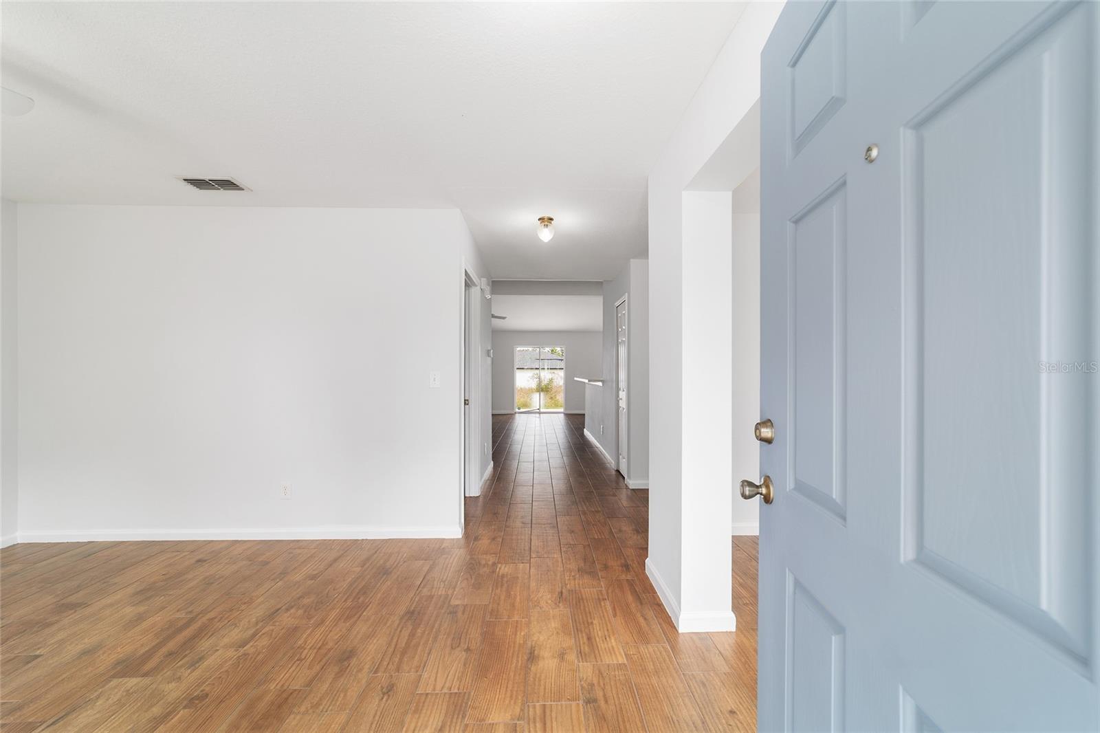 Image 6 of 61 For 13029 35th Avenue Road