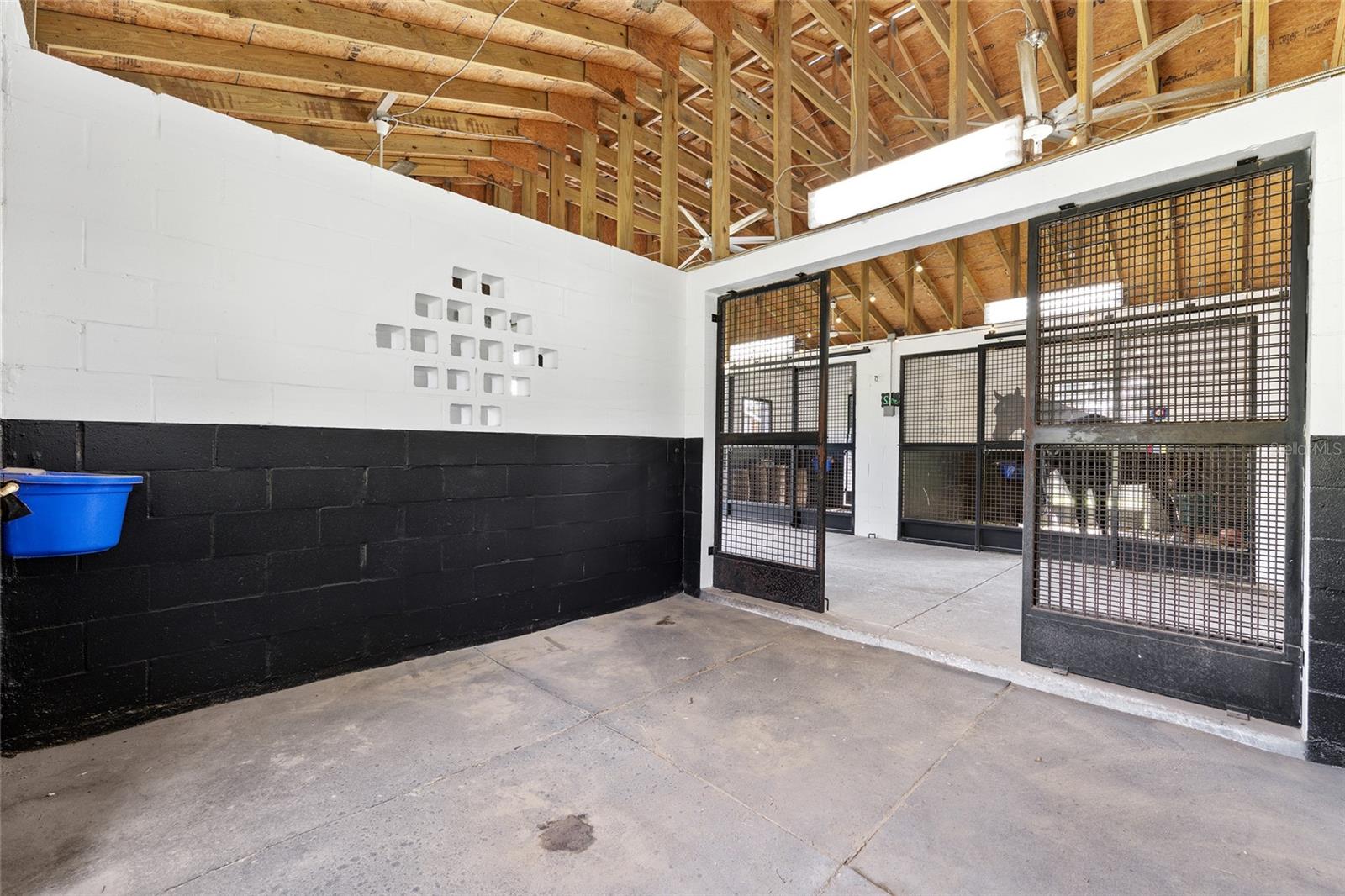 Image 33 of 59 For 13370 Highway 318