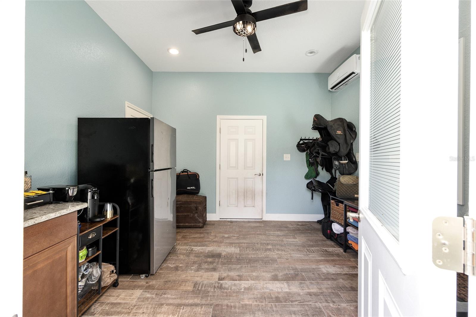 Image 34 of 59 For 13370 Highway 318