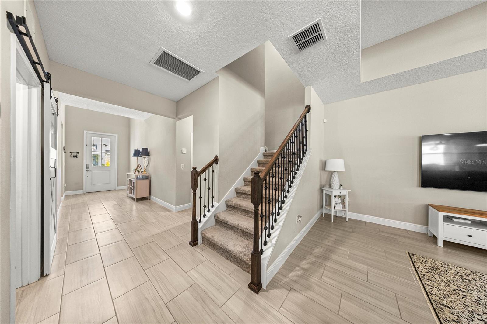 Image 16 of 43 For 3928 4th Avenue