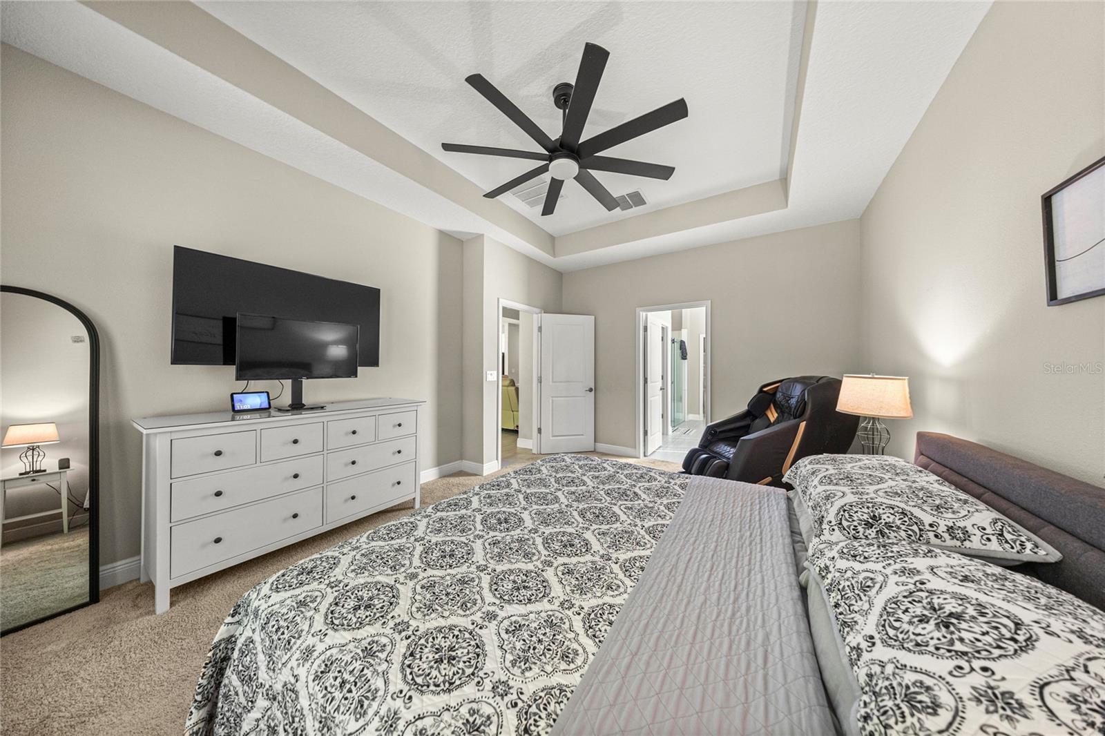 Image 21 of 43 For 3928 4th Avenue