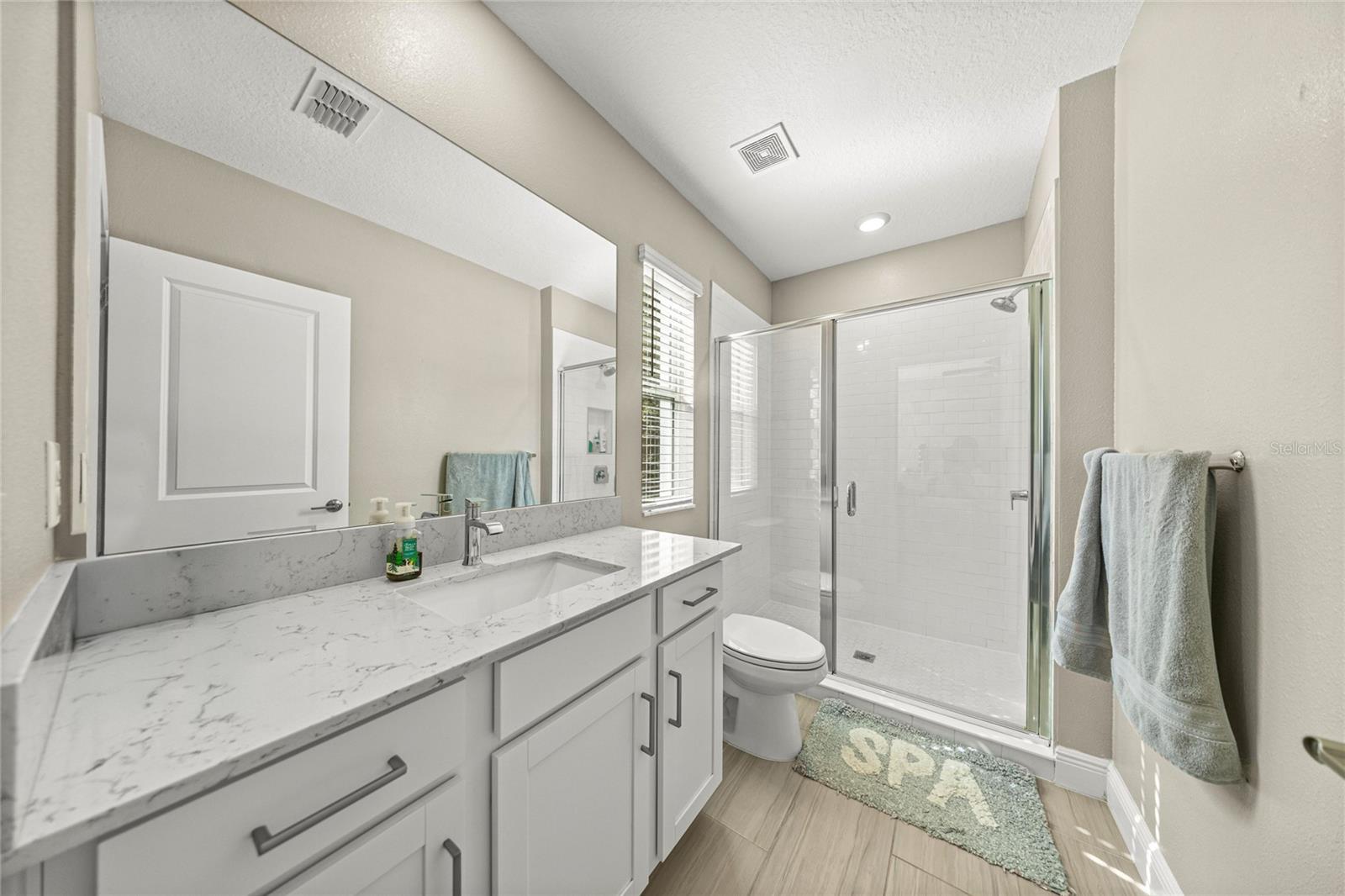 Image 28 of 43 For 3928 4th Avenue