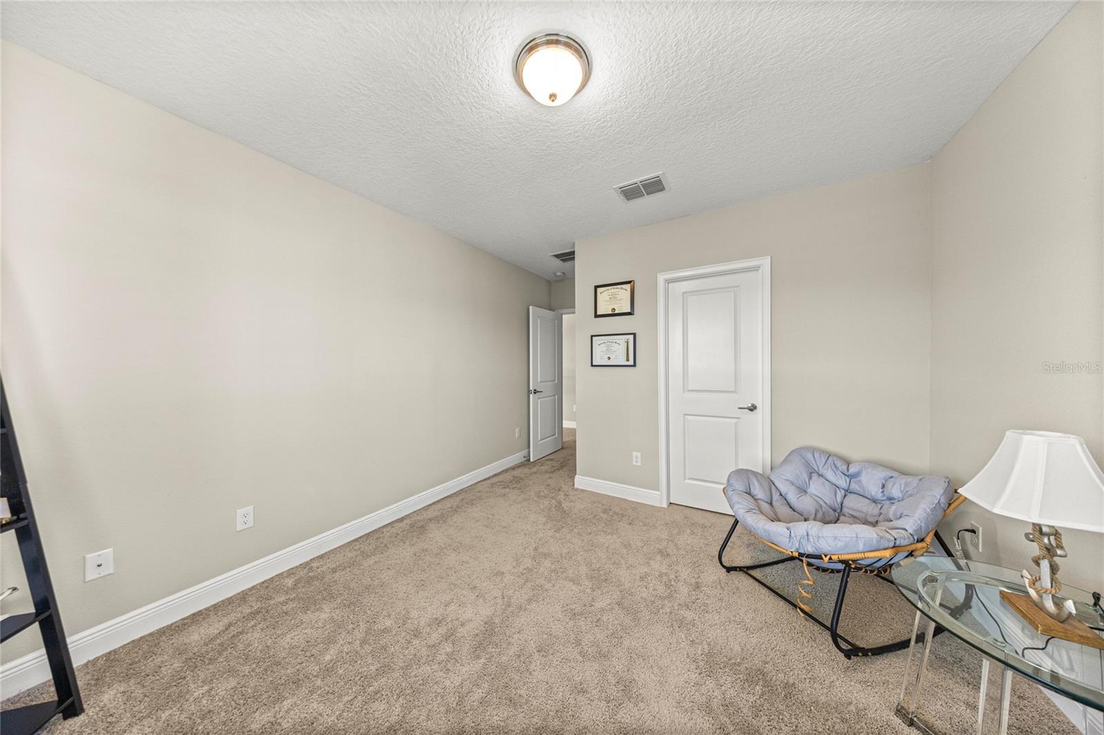 Image 31 of 43 For 3928 4th Avenue