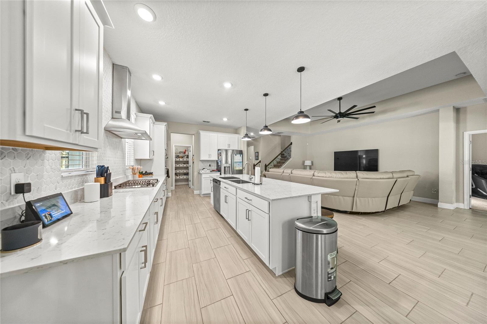 Image 8 of 43 For 3928 4th Avenue