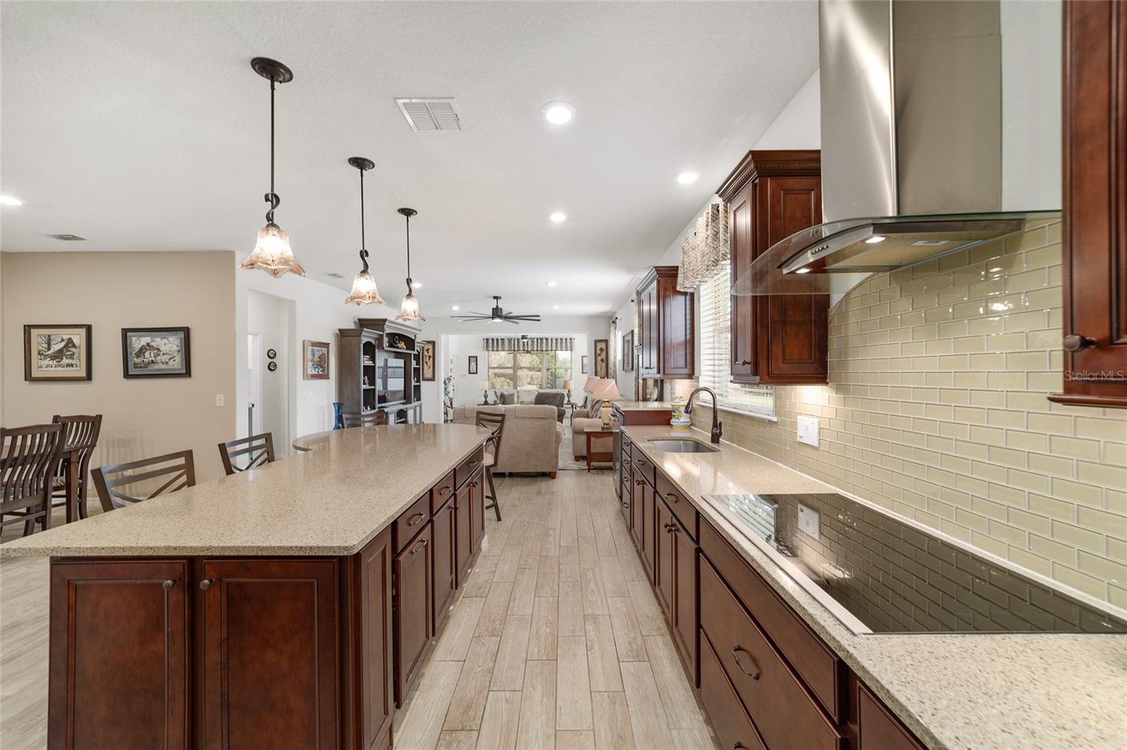 Image 23 of 82 For 6479 94th Circle