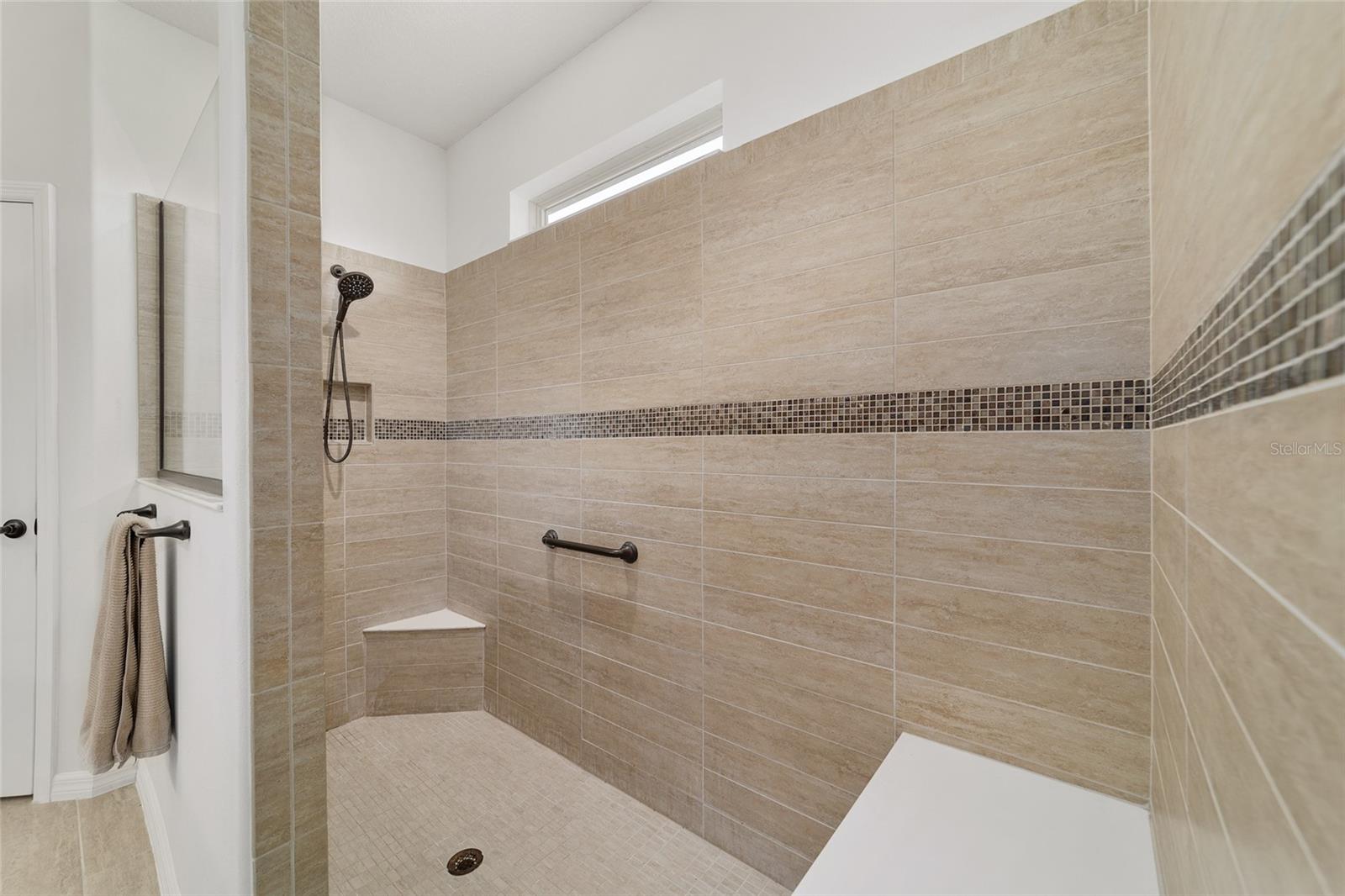 Image 40 of 82 For 6479 94th Circle