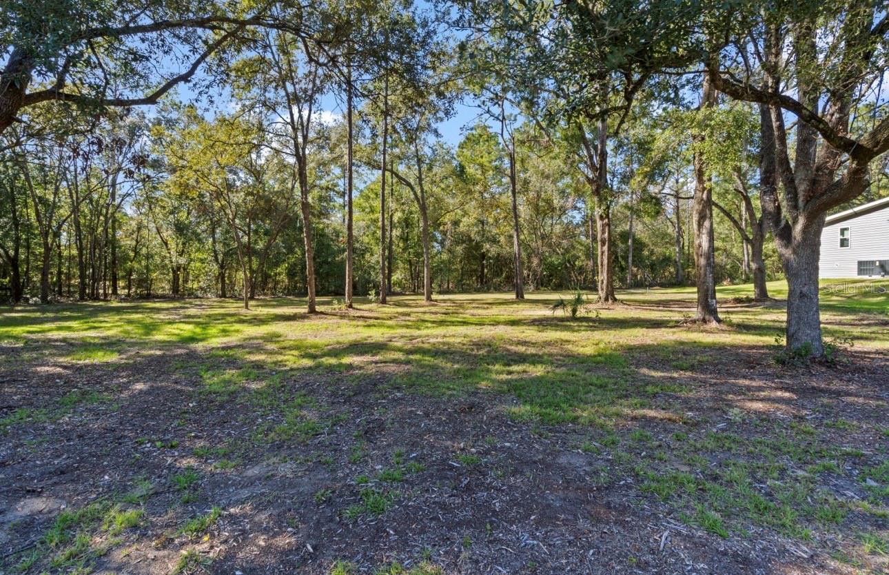 Image 10 of 34 For 7990 121 Street