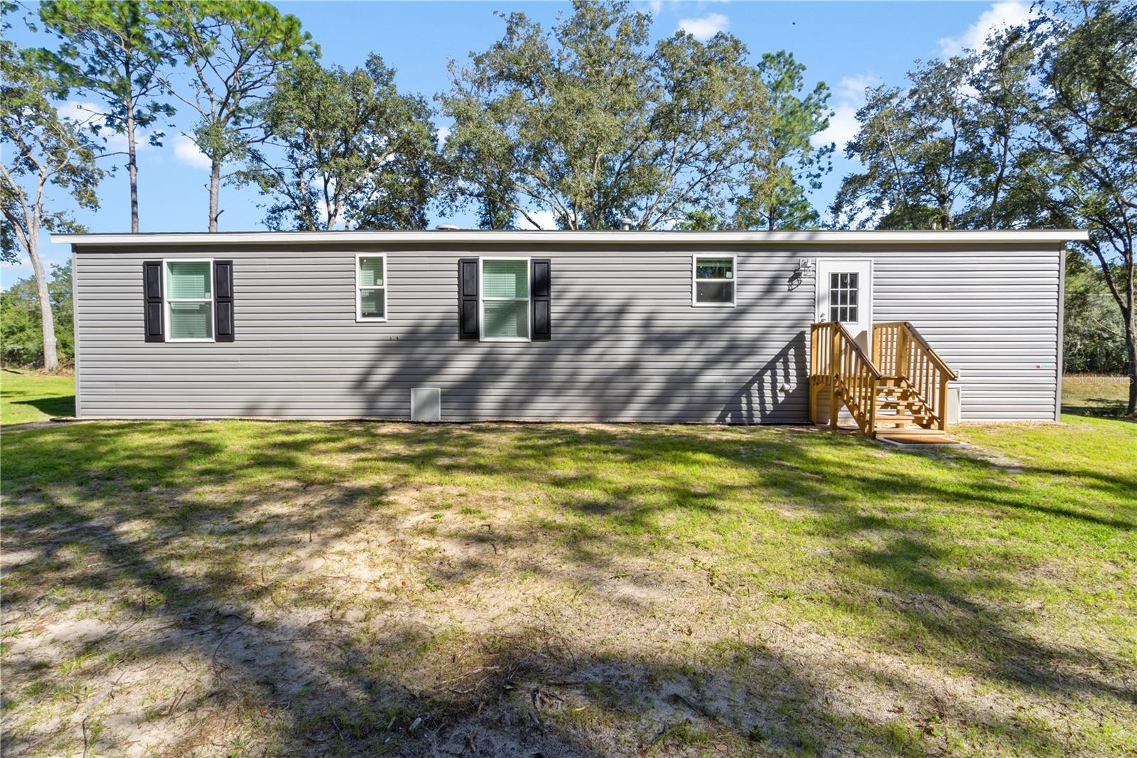 Image 3 of 34 For 7990 121 Street