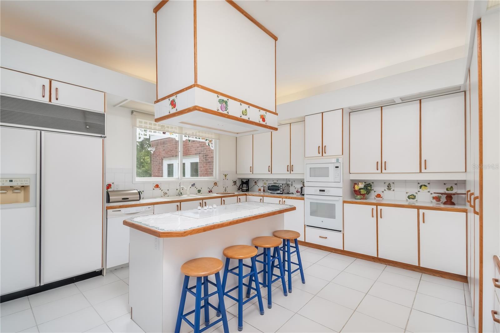 Image 15 of 47 For 5951 21st Avenue Road