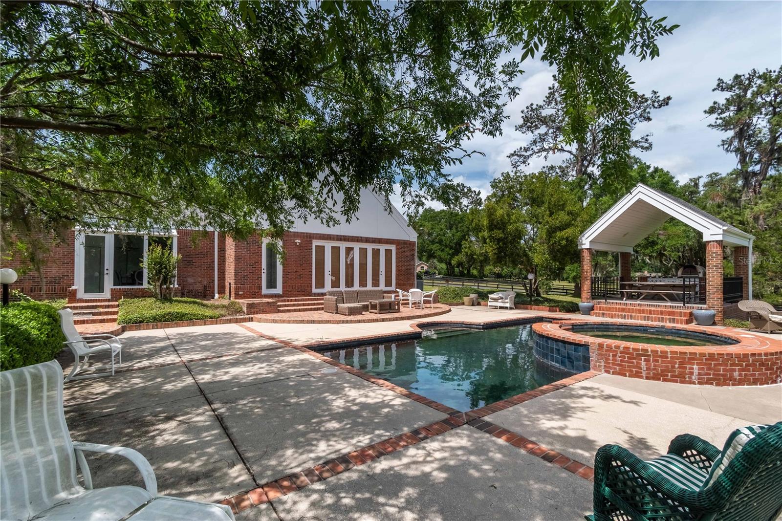 Image 8 of 47 For 5951 21st Avenue Road