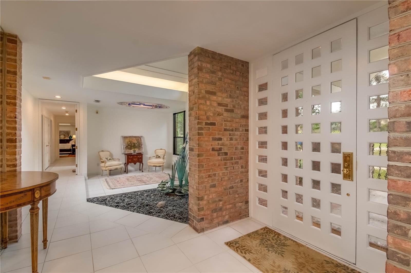 Image 9 of 47 For 5951 21st Avenue Road