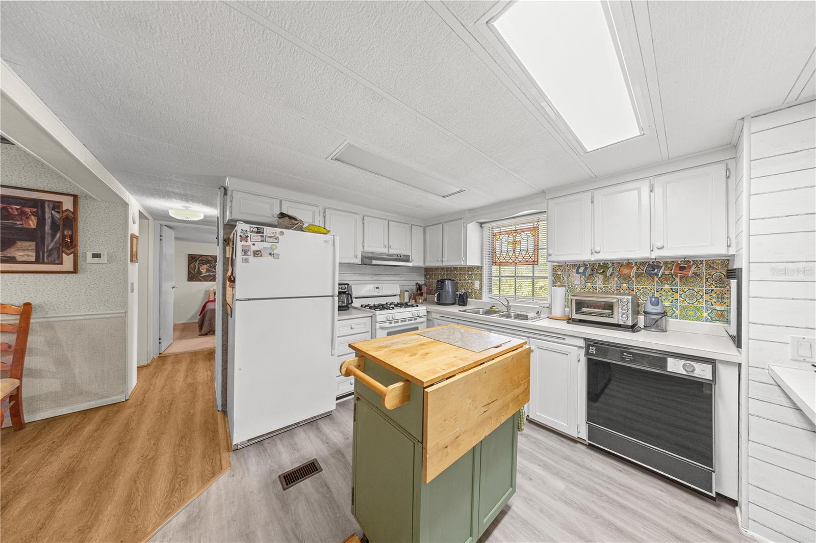 Image 15 of 43 For Address Not Provided