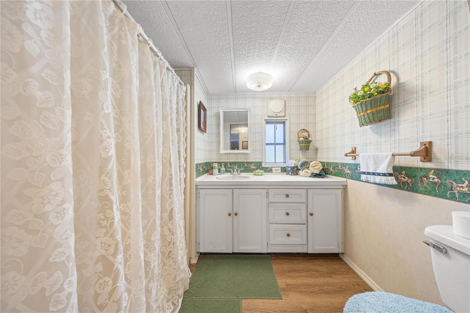 Image 21 of 43 For Address Not Provided