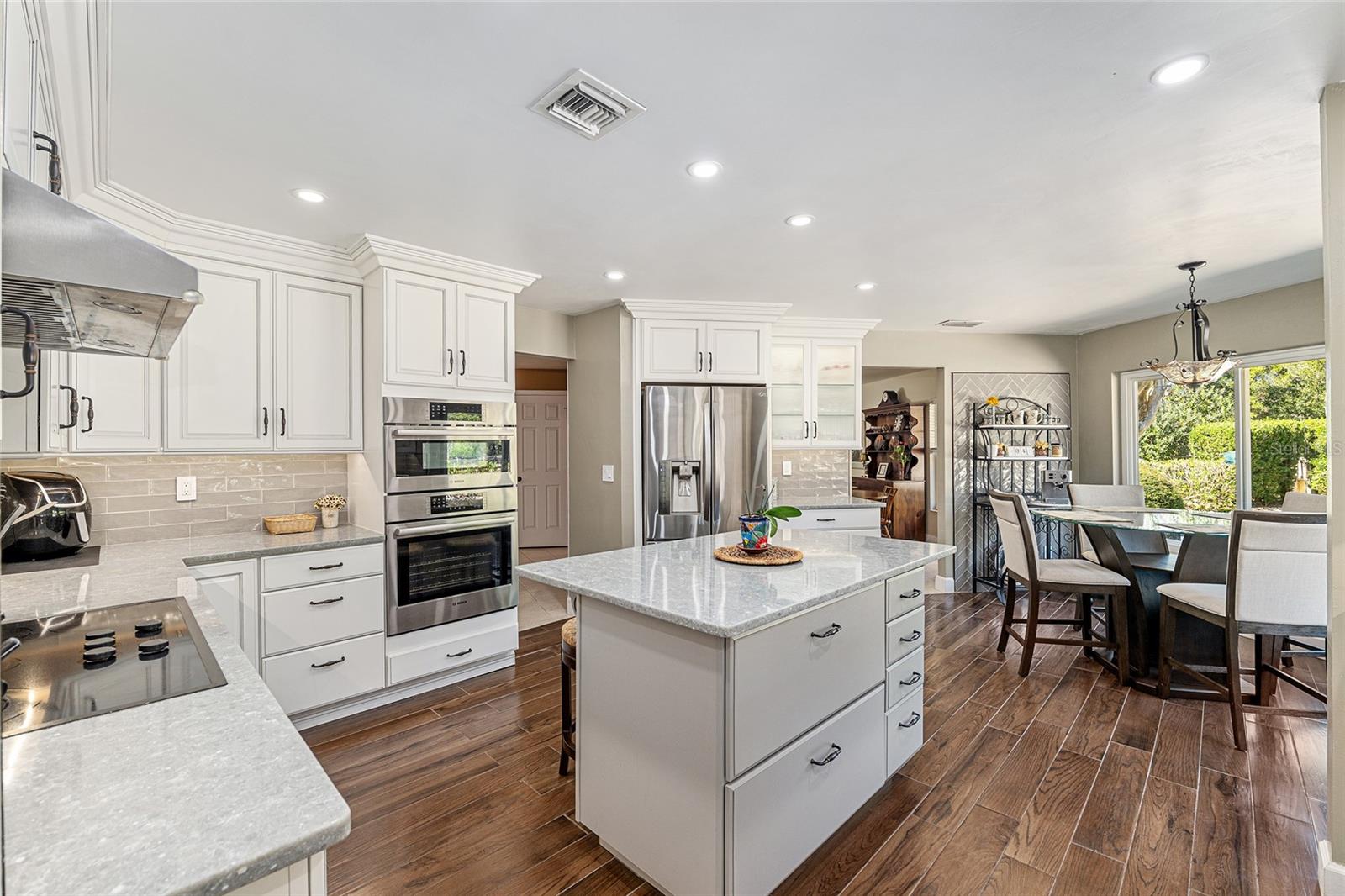 Image 16 of 92 For 7509 93rd Street Road