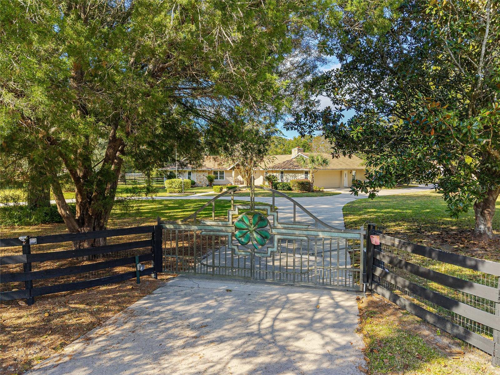 Image 2 of 92 For 7509 93rd Street Road