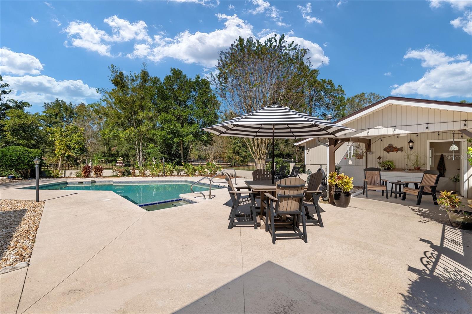 Image 49 of 92 For 7509 93rd Street Road