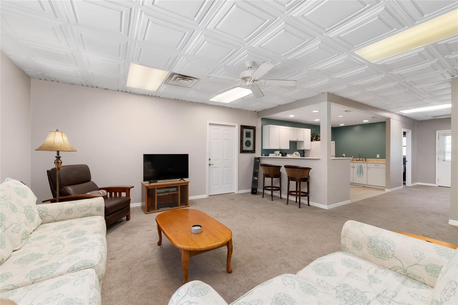 Image 61 of 92 For 7509 93rd Street Road