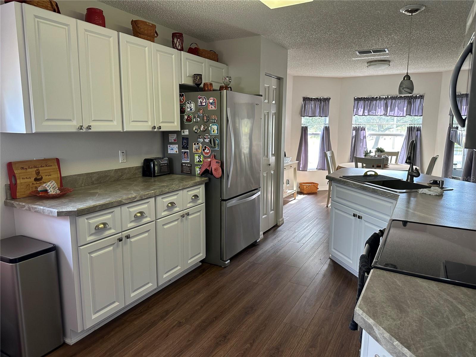 Image 10 of 40 For 9602 93rd Loop