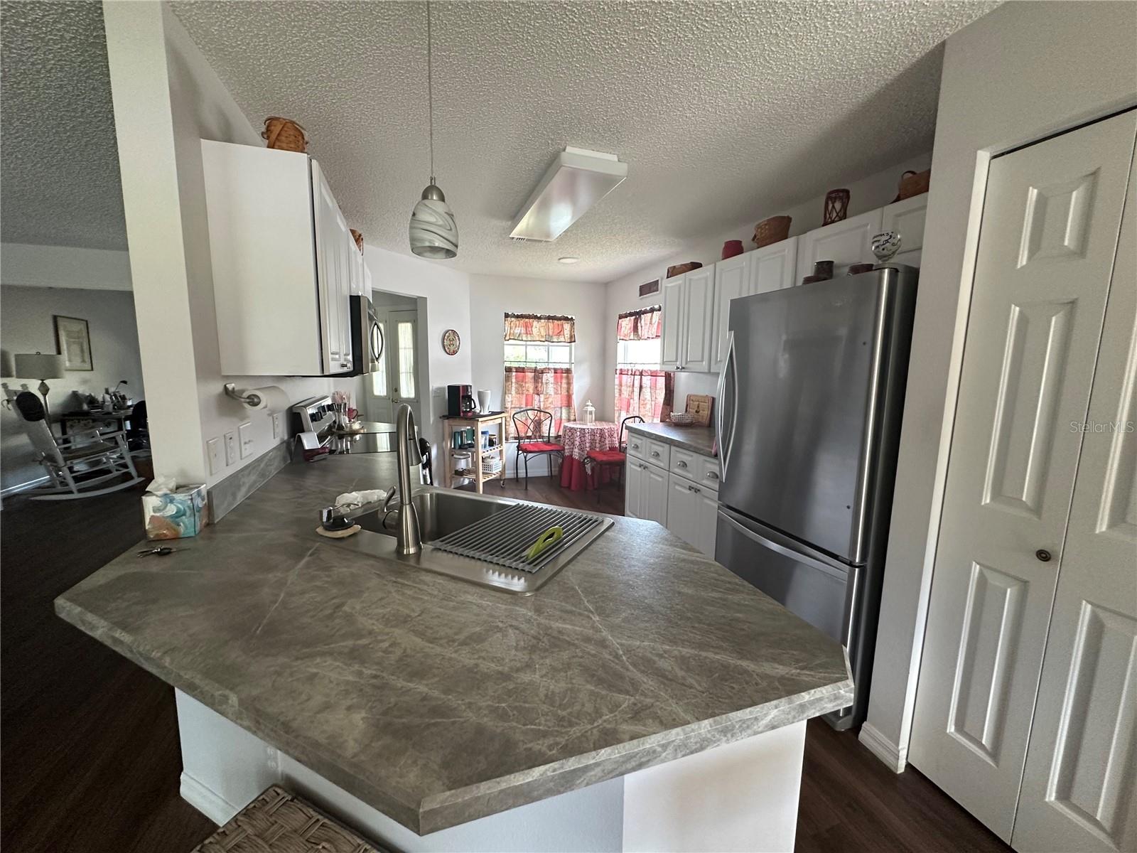 Image 12 of 40 For 9602 93rd Loop