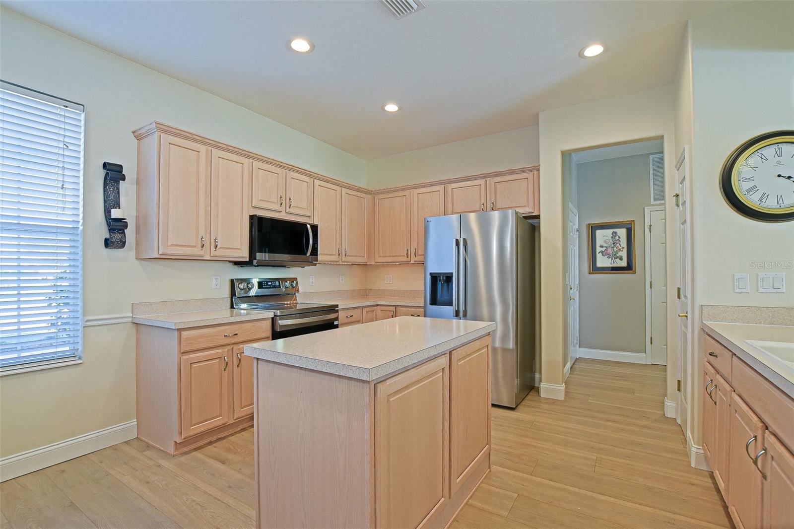 Image 22 of 90 For 9203 130th Loop