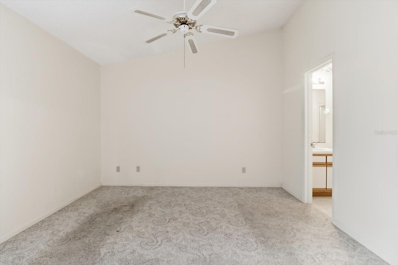 Image 17 of 52 For 61 Heron Creek Loop