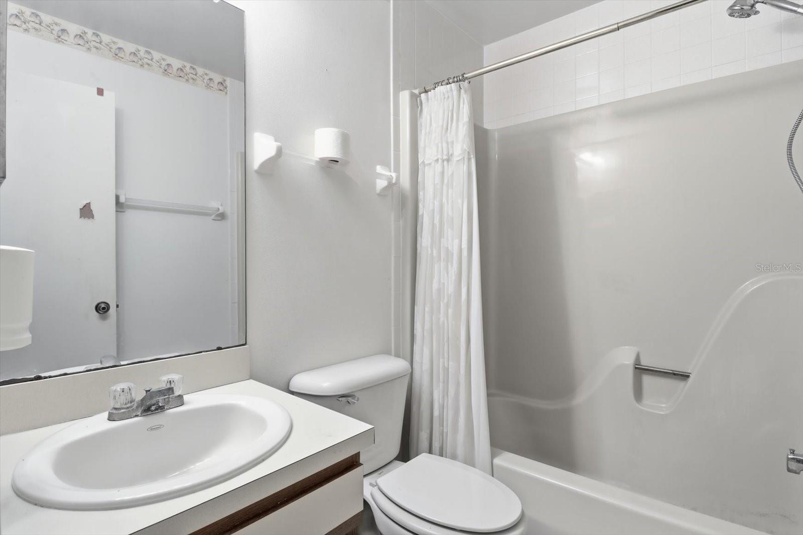 Image 23 of 52 For 61 Heron Creek Loop